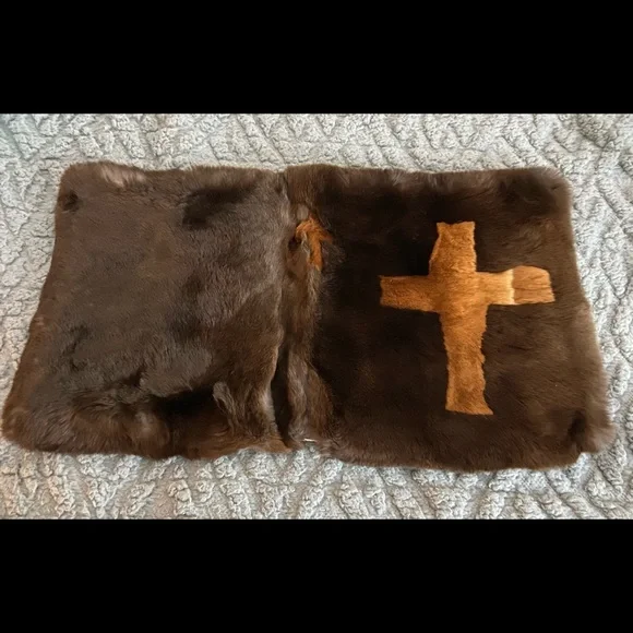 For Custom Two Tone Rex chinchilla Bible Cover.